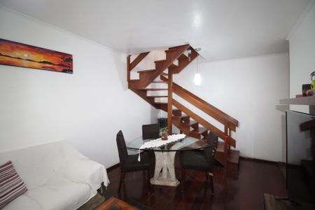 Apartamento à venda com 184m², 4 quartos e 2 vagasSala