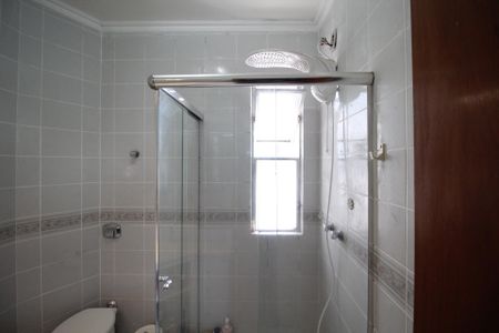 Apartamento à venda com 184m², 4 quartos e 2 vagasBanheiro