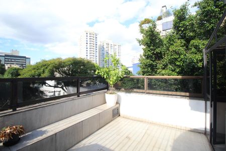 Apartamento à venda com 184m², 4 quartos e 2 vagasSacada