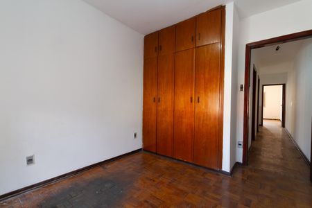 Casa à venda com 149m², 3 quartos e 2 vagasQuarto
