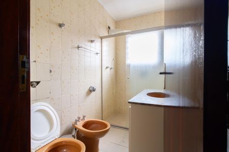 Banheiro da Suíte de casa à venda com 3 quartos, 149m² em Jardim Aeroporto, São Paulo