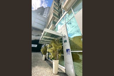 Apartamento à venda com 69m², 1 quarto e 1 vaga