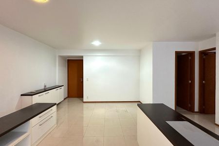 Apartamento à venda com 69m², 1 quarto e 1 vaga