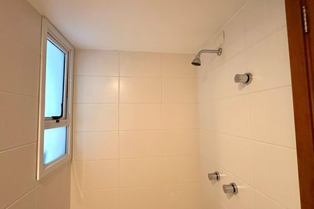 Apartamento à venda com 69m², 1 quarto e 1 vaga