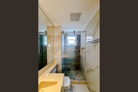 Apartamento à venda com 98m², 3 quartos e 2 vagas Apartamento à venda com 98m², 3 quartos e 2 vagasBanheiro da Suíte