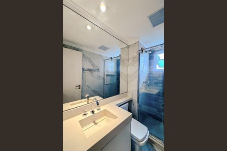 Apartamento à venda com 98m², 3 quartos e 2 vagas Apartamento à venda com 98m², 3 quartos e 2 vagasBanheiro da Suíte