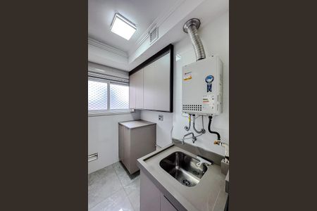 Apartamento à venda com 98m², 3 quartos e 2 vagas Apartamento à venda com 98m², 3 quartos e 2 vagasÁrea de Serviço