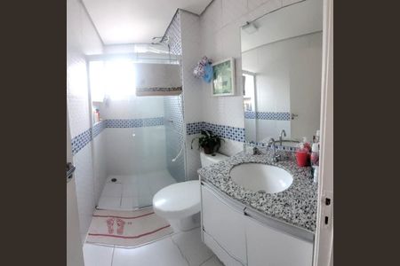 Apartamento para alugar com 63m², 2 quartos e 1 vagaBanheiro