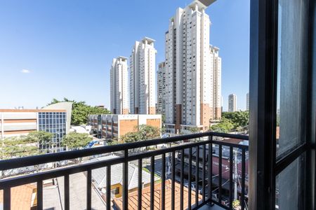 Studio para alugar com 24m², 1 quarto e sem vagaVaranda