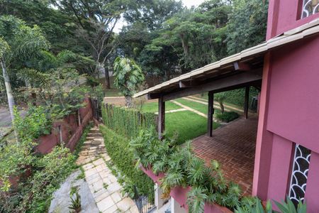 Casa de condomínio para alugar com 300m², 4 quartos e 3 vagasVista do Quarto 2