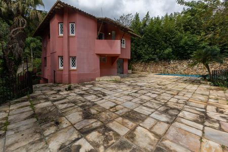 Casa de condomínio para alugar com 300m², 4 quartos e 3 vagasPiscina