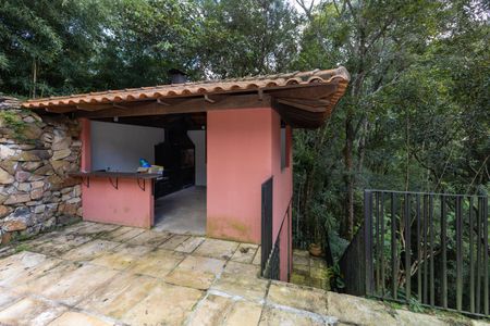 Casa de condomínio para alugar com 300m², 4 quartos e 3 vagasChurrasqueira