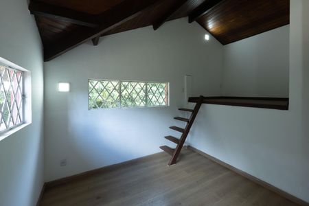 Casa de condomínio para alugar com 300m², 4 quartos e 3 vagasQuarto 3