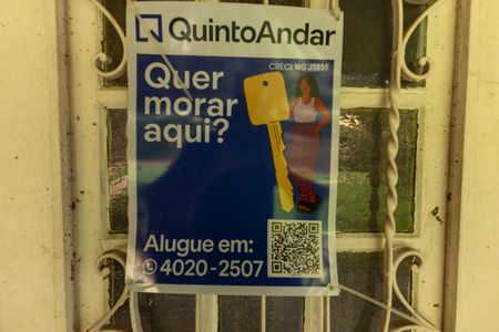 Casa de condomínio para alugar com 300m², 4 quartos e 3 vagasPlaca