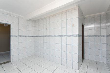 Casa para alugar com 150m², 2 quartos e sem vagaCozinha 