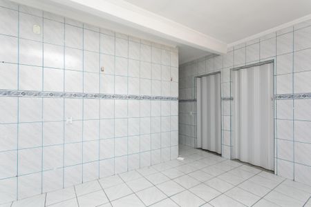 Casa para alugar com 150m², 2 quartos e sem vagaCozinha 