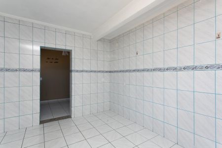 Casa para alugar com 150m², 2 quartos e sem vagaCozinha 