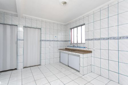 Casa para alugar com 150m², 2 quartos e sem vagaCozinha 