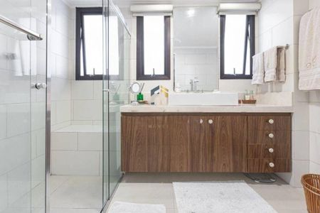 Apartamento à venda com 184m², 3 quartos e 3 vagas