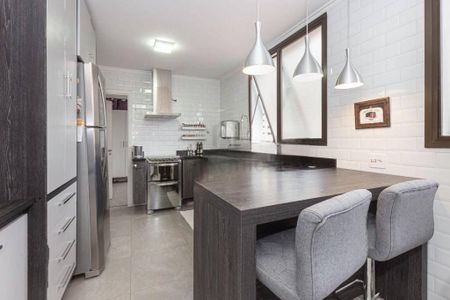 Apartamento à venda com 184m², 3 quartos e 3 vagas