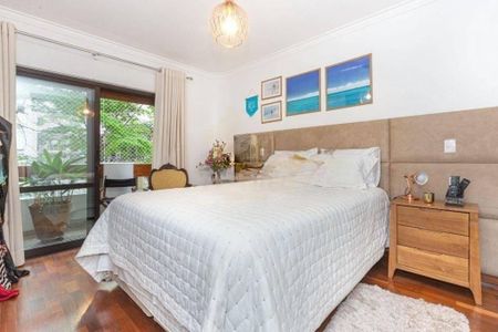 Apartamento à venda com 184m², 3 quartos e 3 vagas