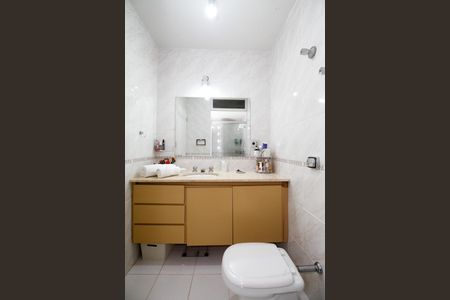 Apartamento para alugar com 112m², 3 quartos e 1 vaga Apartamento para alugar com 112m², 3 quartos e 1 vagaBanheiro Social