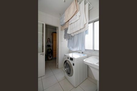 Apartamento para alugar com 112m², 3 quartos e 1 vaga Apartamento para alugar com 112m², 3 quartos e 1 vagaÁrea de Serviço