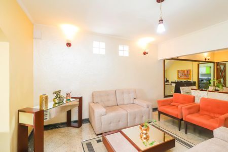 Sala de Estar de casa à venda com 4 quartos, 120m² em Parque Guarani, São Paulo