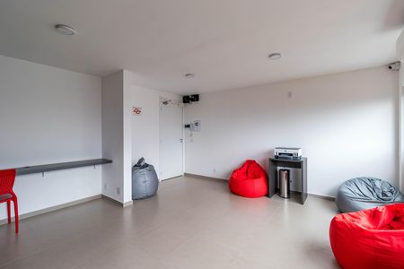 Studio à venda com 28m², 1 quarto e sem vaga Studio à venda com 28m², 1 quarto e sem vagaÁrea comum
