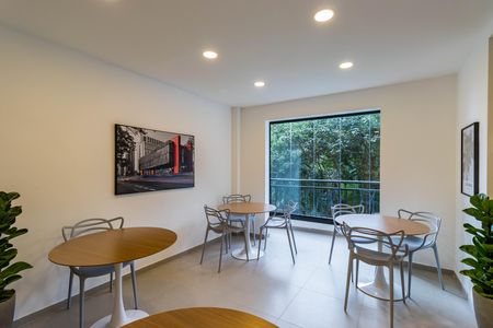 Studio à venda com 28m², 1 quarto e sem vaga Studio à venda com 28m², 1 quarto e sem vagaÁrea comum