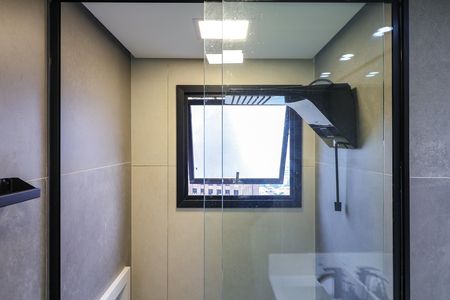 Studio à venda com 28m², 1 quarto e sem vaga Studio à venda com 28m², 1 quarto e sem vagaBanheiro social