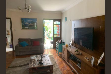 Casa à venda com 4 quartos, 155m² em Vila Monumento, São Paulo