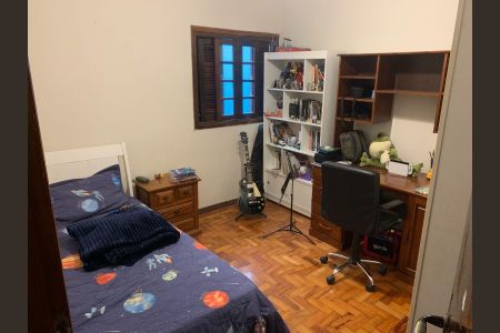 Casa à venda com 4 quartos, 155m² em Vila Monumento, São Paulo