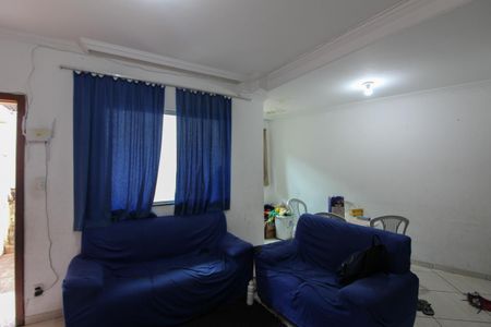 Sala de casa para alugar com 3 quartos, 144m² em Minas Caixa, Belo Horizonte