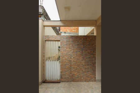 Casa para alugar com 144m², 3 quartos e 2 vagas Casa para alugar com 144m², 3 quartos e 2 vagasEntrada