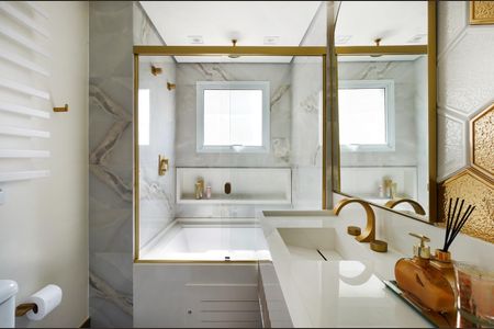 Apartamento à venda com 164m², 3 quartos e 3 vagasBanheiro