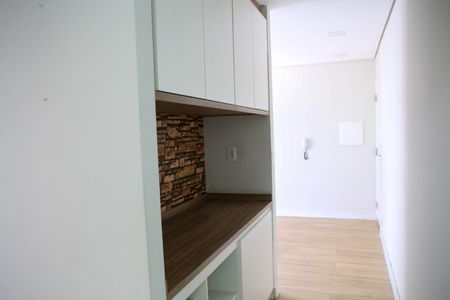 Apartamento para alugar com 58m², 2 quartos e 1 vaga Apartamento para alugar com 58m², 2 quartos e 1 vagaÁrmário Corredor