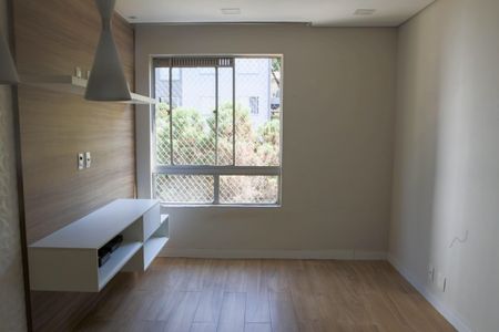 Apartamento para alugar com 58m², 2 quartos e 1 vaga Apartamento para alugar com 58m², 2 quartos e 1 vagaSala