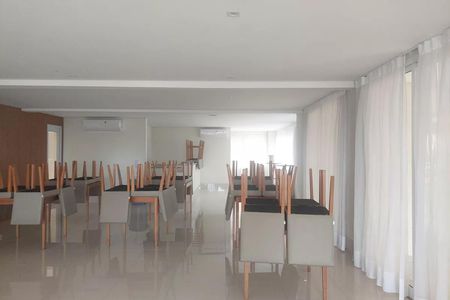 Apartamento à venda com 68m², 2 quartos e 2 vagas