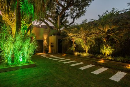 Casa à venda com 720m², 8 quartos e 4 vagas