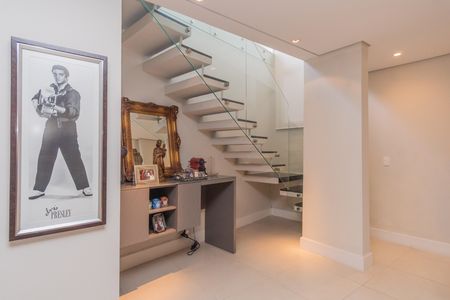 Casa à venda com 720m², 8 quartos e 4 vagas