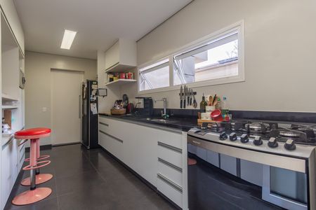 Casa à venda com 720m², 8 quartos e 4 vagas