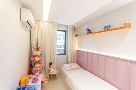 Apartamento para alugar com 115m², 3 quartos e sem vagaQuarto 1