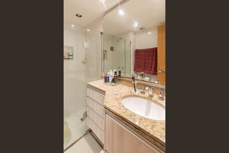 Apartamento para alugar com 115m², 3 quartos e sem vagaSuíte