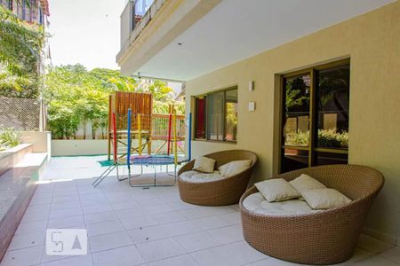 Apartamento para alugar com 115m², 3 quartos e sem vagaÁrea comum