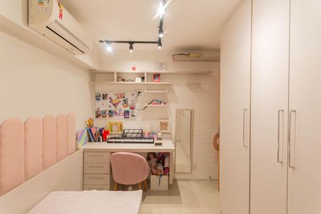 Apartamento para alugar com 115m², 3 quartos e sem vagaQuarto 2