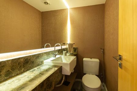 Apartamento para alugar com 115m², 3 quartos e sem vagaLavabo