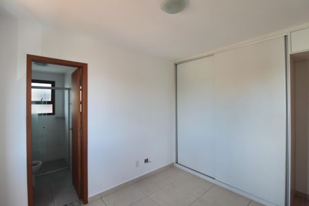 Apartamento para alugar com 100m², 3 quartos e 2 vagasSuite