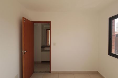 Apartamento para alugar com 100m², 3 quartos e 2 vagasQuarto 2