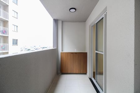 Varanda e Area de Serviço  de apartamento para alugar com 3 quartos, 60m² em Belenzinho, São Paulo